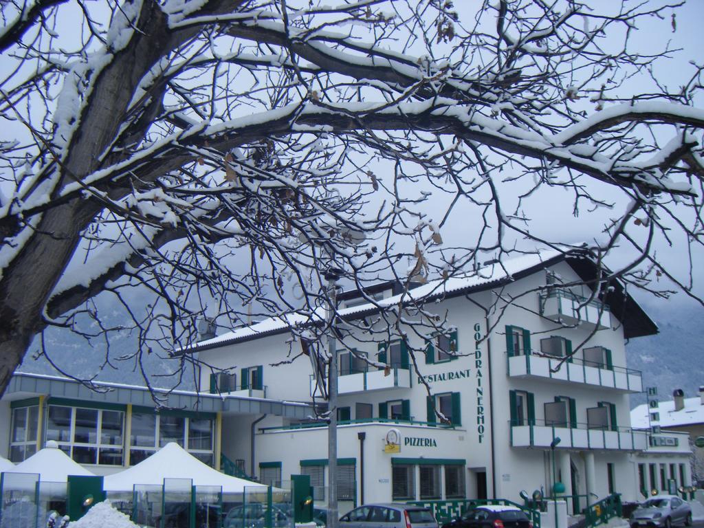Hotel-Restaurant-Pizzeria Goldrainerhof Coldrano Exterior foto